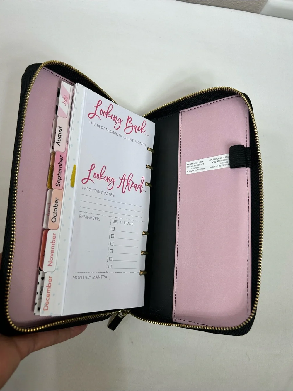 Recollections The C'est La Vie Zippered Practical Stylish 12-Month Planner